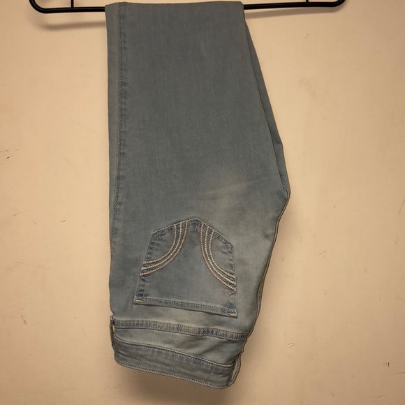 Hollister Jean Legging Size 7 Lightwash - Picture 3 of 8